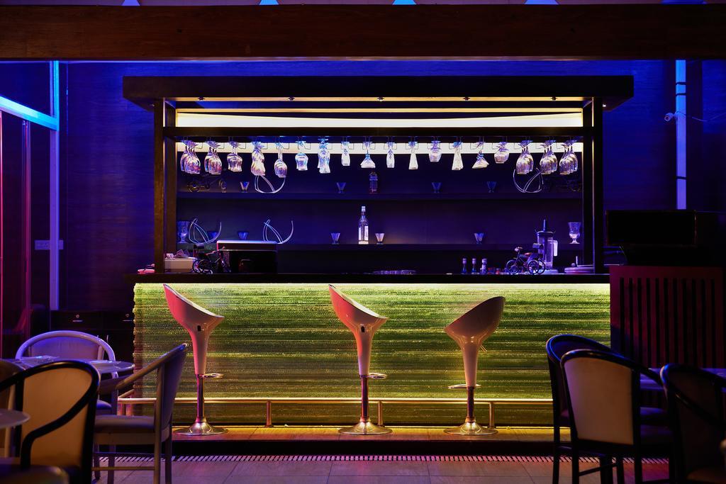 The Golden Oak Hotell Rāipur Eksteriør bilde
