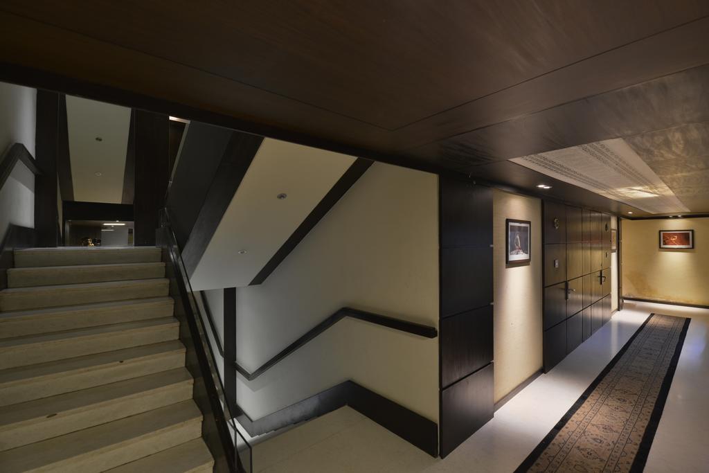 The Golden Oak Hotell Rāipur Eksteriør bilde
